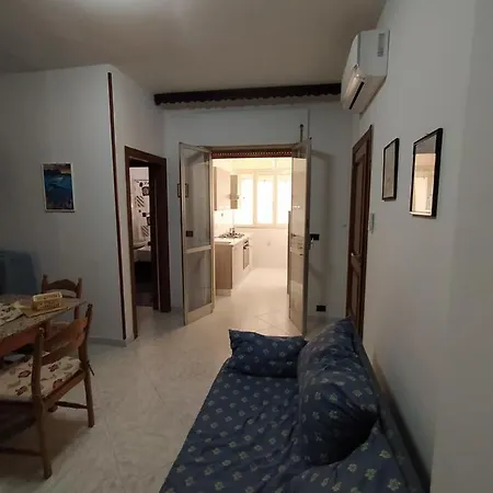 Lido Piccolo Apartment *